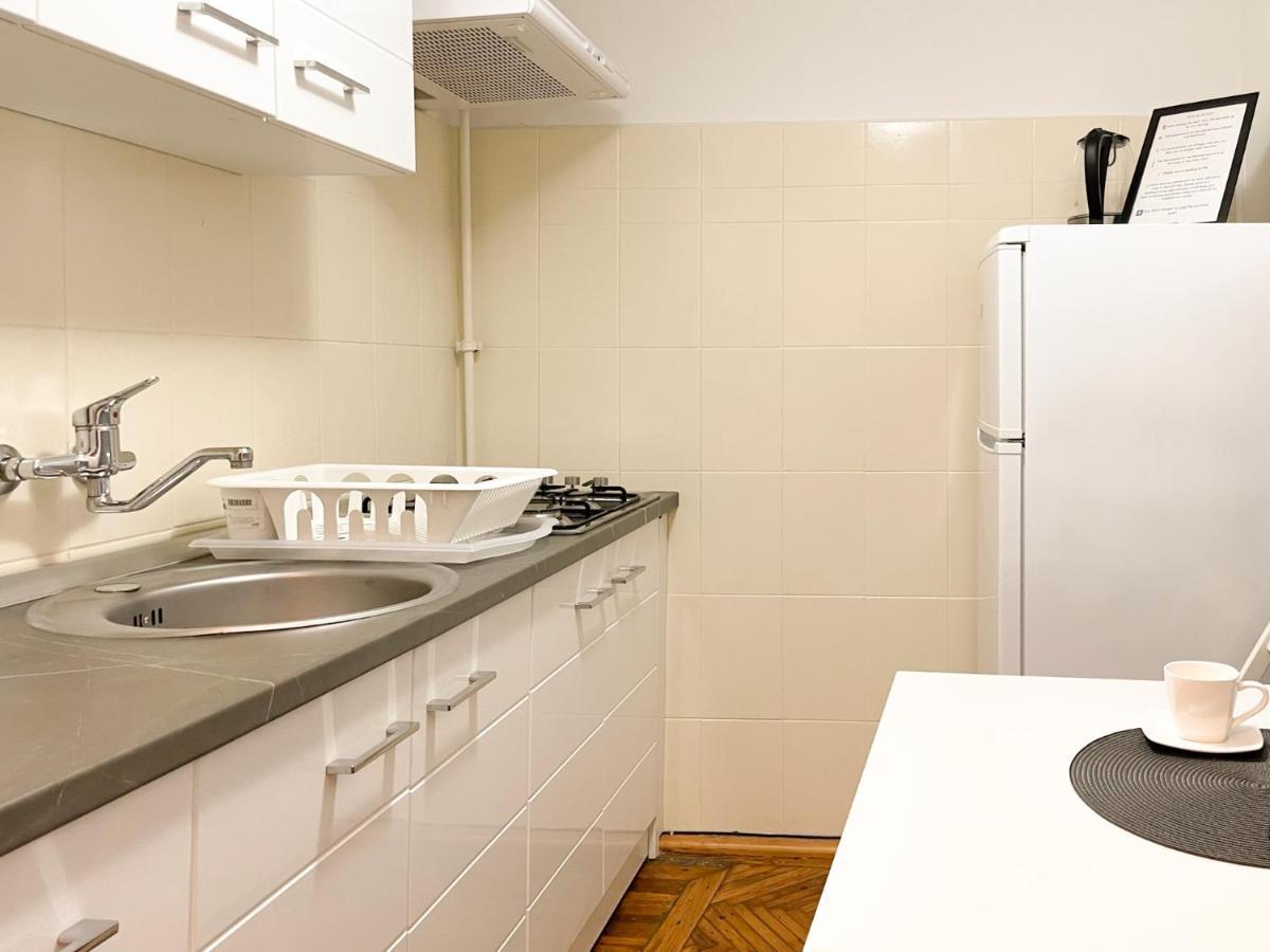 White Moon Apartment 布拉索夫 外观 照片