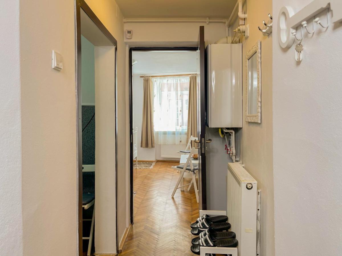 White Moon Apartment 布拉索夫 外观 照片