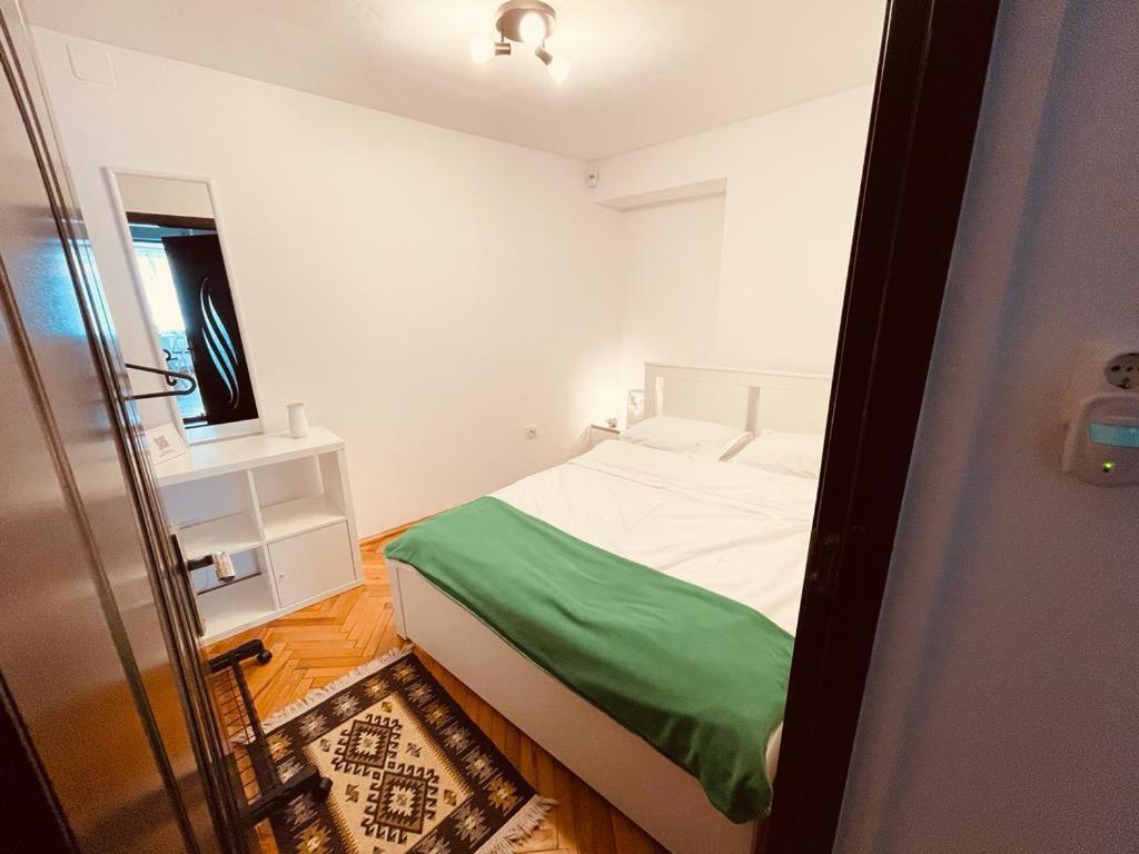 White Moon Apartment 布拉索夫 外观 照片